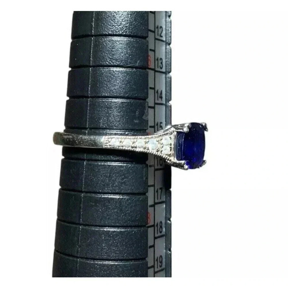 Sterling Silver Sapphire Ring Size 7 Lab Created Square Stone Cubic Zircona - Picture 3 of 8